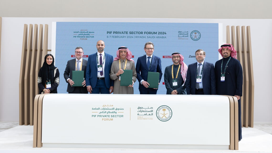 Signing of the contract in Riyadh